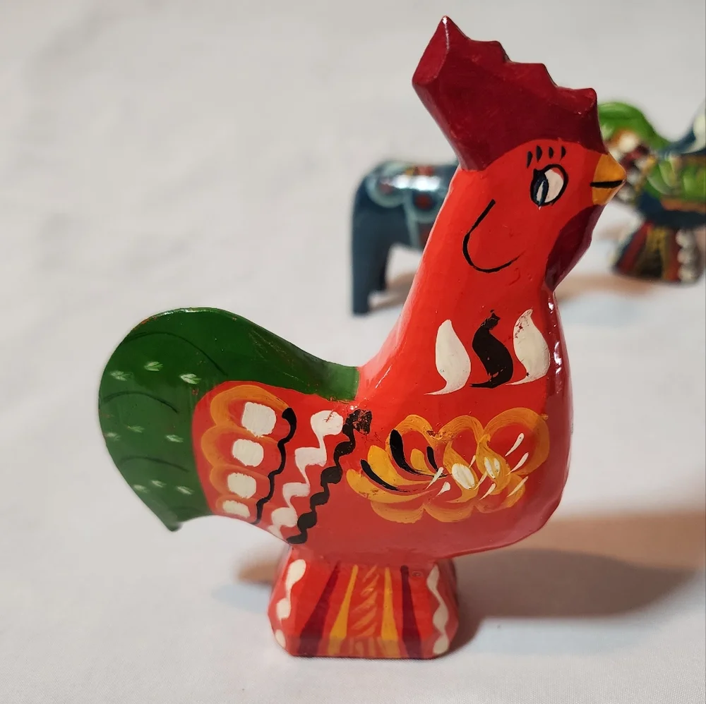 Vintage Swedish Tilly G.A. Olssen Hand Vrafted Dala Horses & Roosters Set